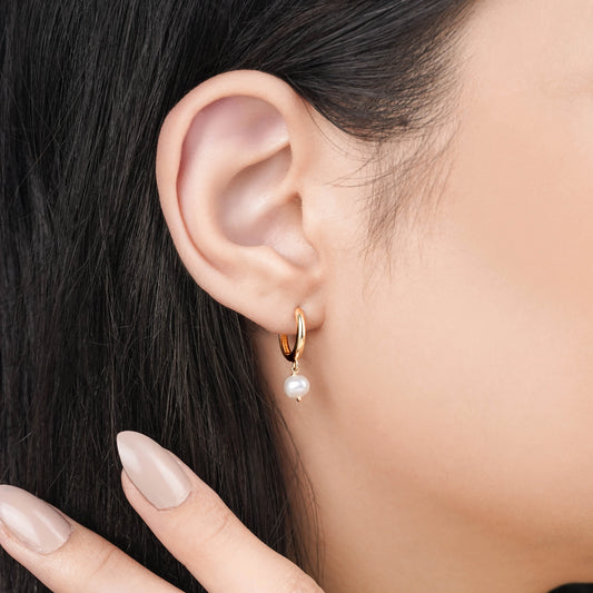 18k Gold Hoop Earrings with Pearl | Danah Collection