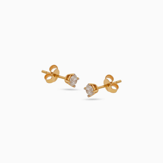 18K Yellow Gold Stud Earrings with Solitaire Natural Diamond