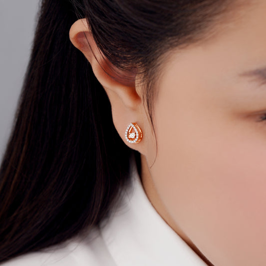 18k Rose Gold Dancing Diamond Earrings drop shape from Dancing Diamond collection