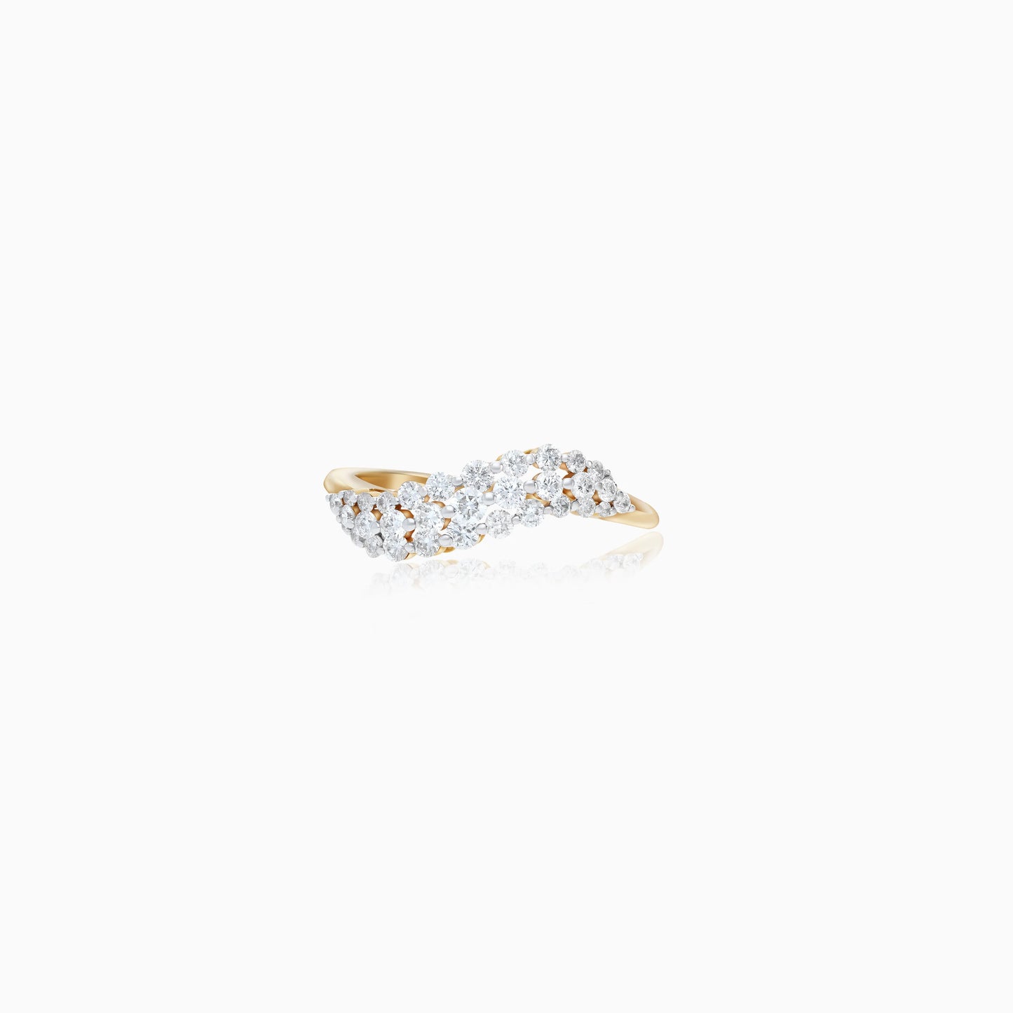 18K YELLOW GOLD RING DECORATED WITH NATURAL DIAMOND STONES FROM SCALA COLLECTION