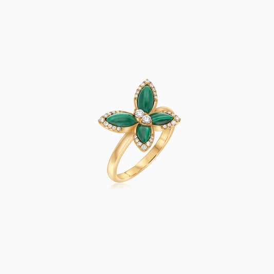 18K Yellow Gold Butterfly-Shaped Ring Decorated with Malachite and Natural Diamond Stones from the Mosaic Collection