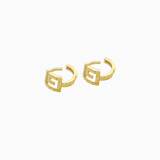 Refined Elegance 18k Yellow Gold Hoop Earrings