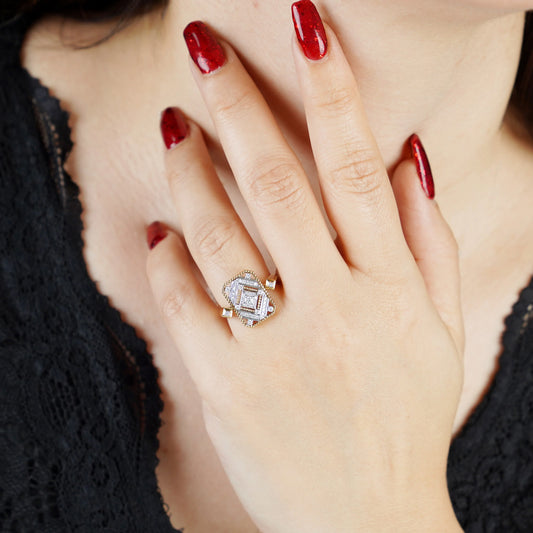 18K Yellow and White Gold Ring Decorated with Natural Diamond Stones from the Tablah Diamond Collection