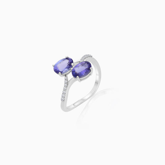 18K White Gold Natural Tanzanite & Diamonds Ring