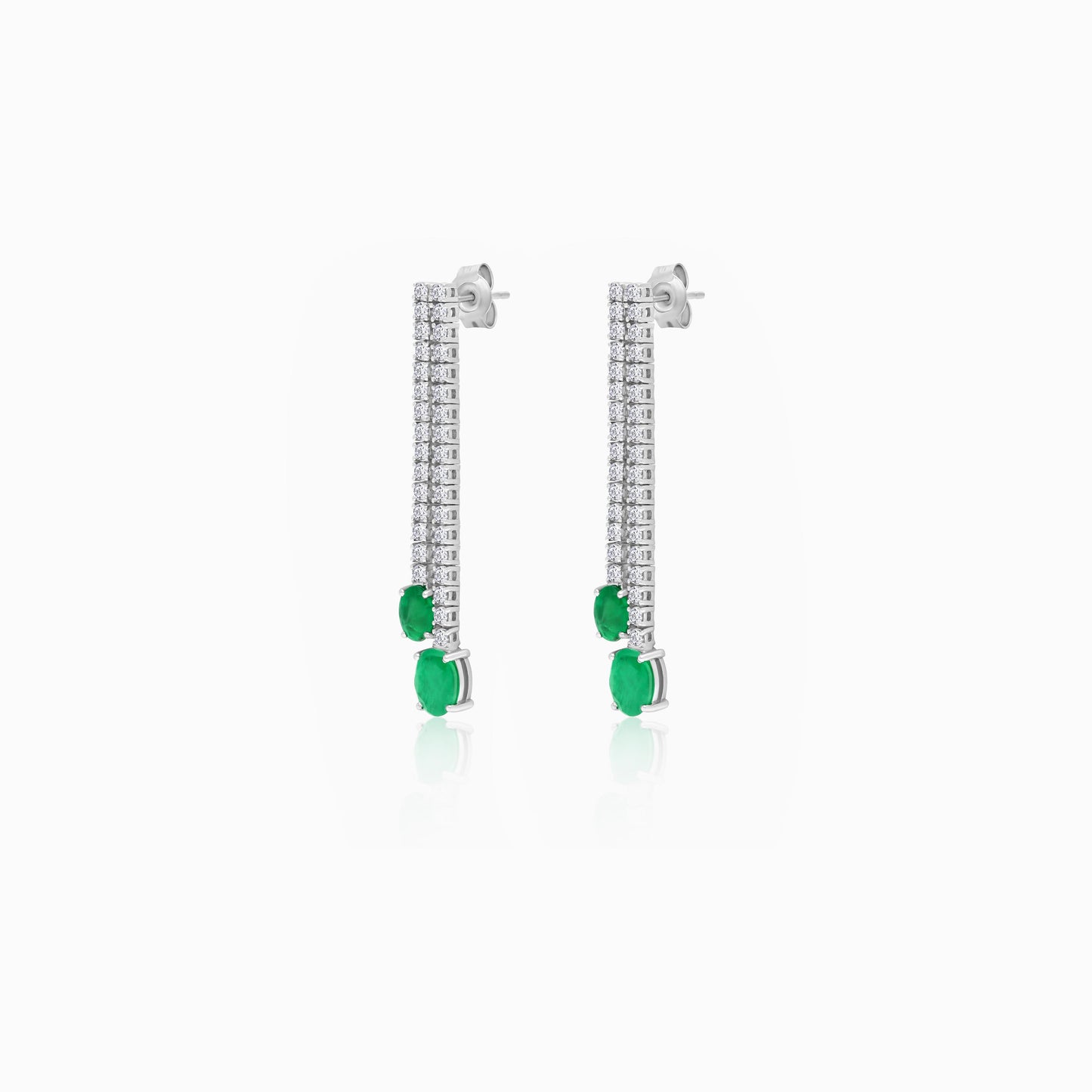 18k White Gold Natural Emerald & Diamonds Pair of Earrings