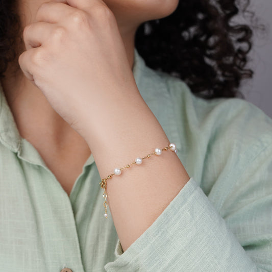 18K Yellow Gold Bracelet Decorated with Pearls | Danah Collection