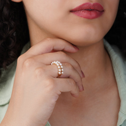 18K YELLOW GOLD RING WITH PEARLS