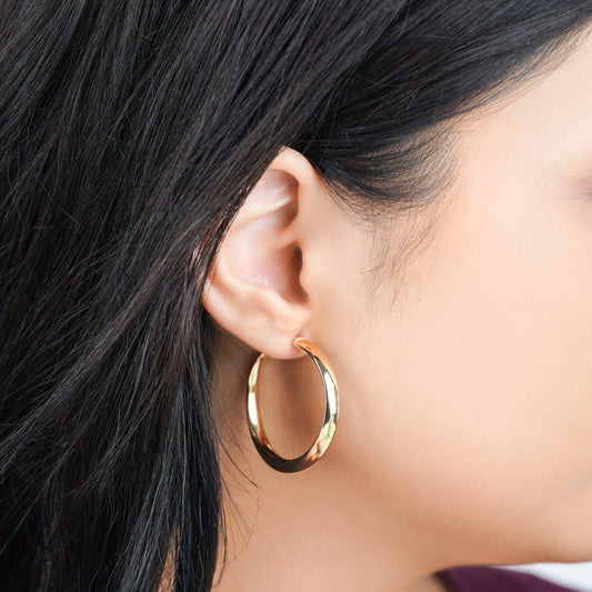 18K Yellow Gold Circular Hoop Earrings from the Hoops Gold Collection