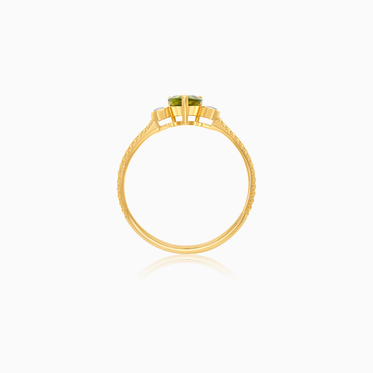 Filo 18k Yellow Gold Ring with Natural Diamonds & Pear-Shaped Tourmaline