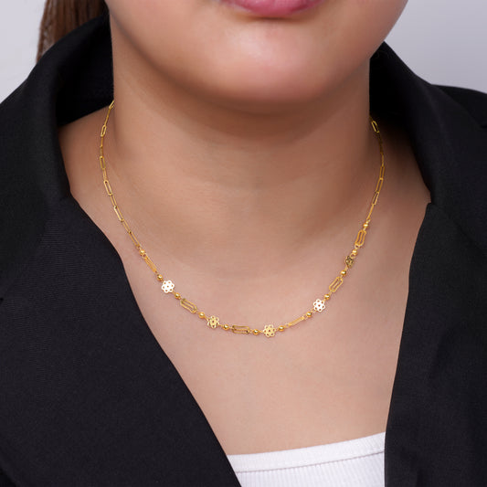 18k yellow gold lightweight Paper Clip necklace with flowers