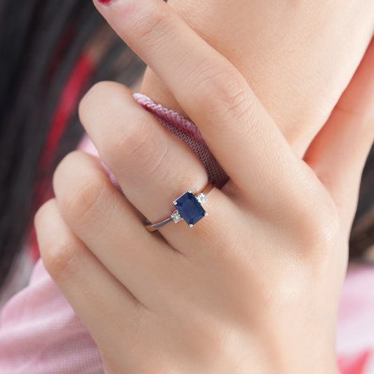 18k white gold blue sapphire stone and natural diamond ring | colour classic collection