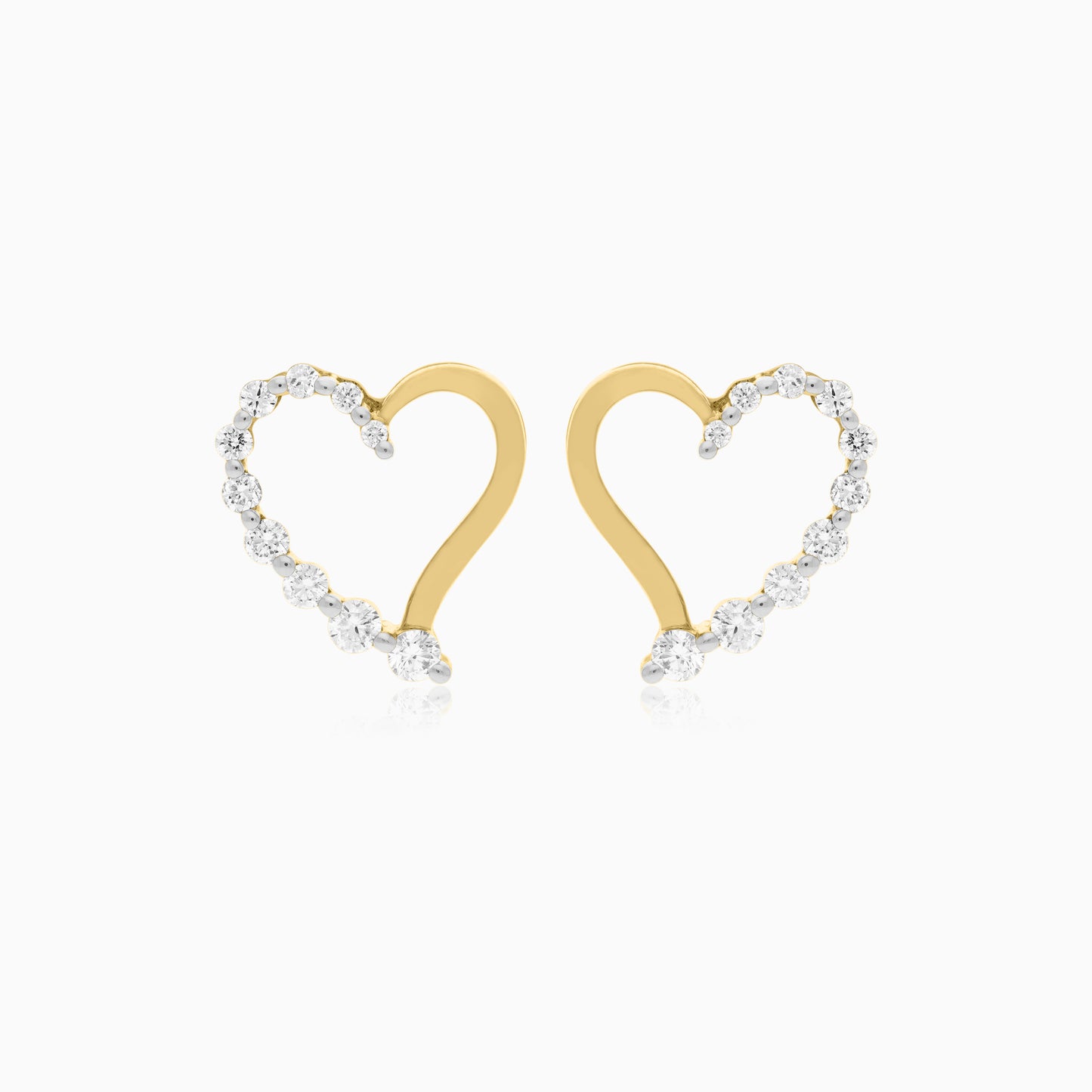 Dunyati Collection: 18K Yellow Gold Heart-Shaped Diamond Earrings