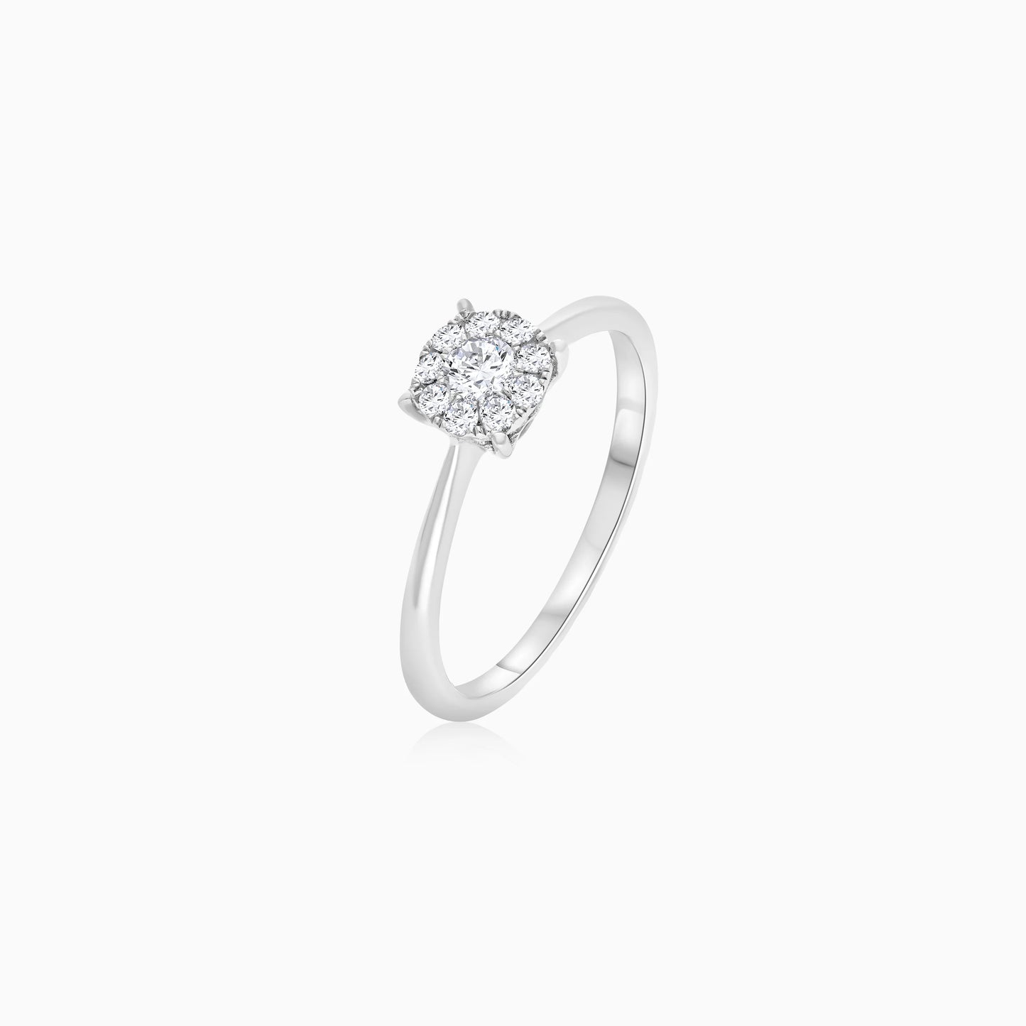 Elegant 18K White Gold Diamond Ring – 365 Collection
