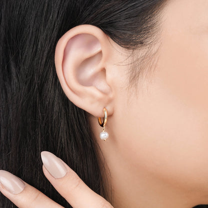 Danah 18K Gold Hoop Earrings with Pearl