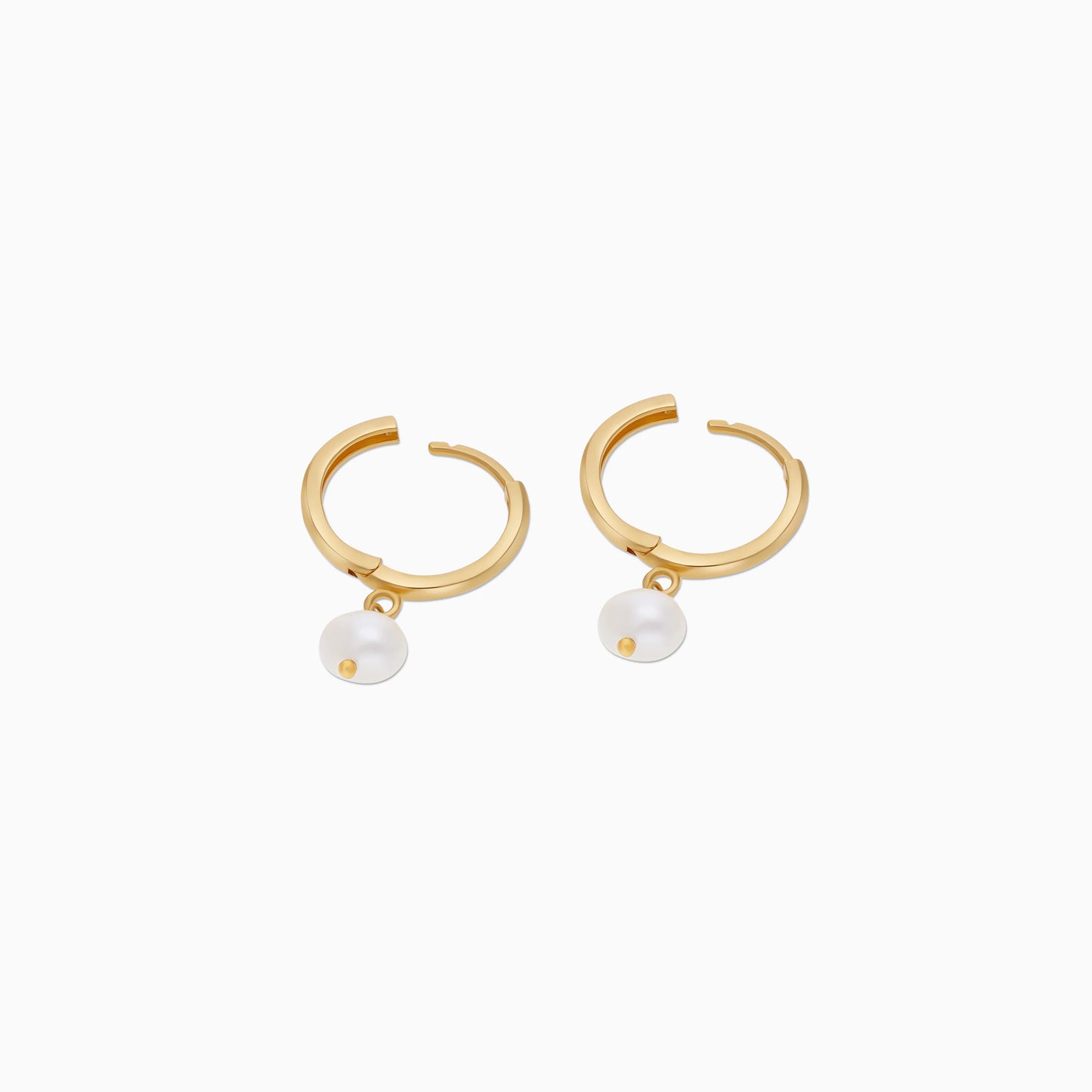 Danah 18K Gold Hoop Earrings with Pearl