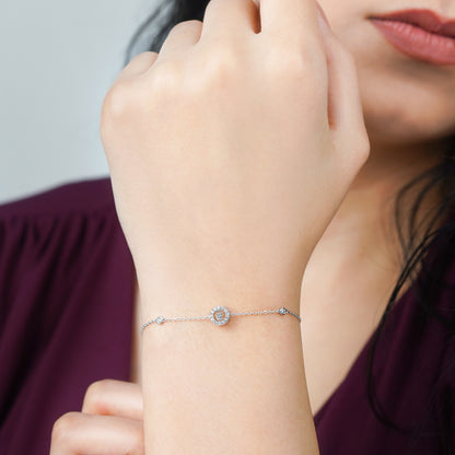 18K White Gold Natural Diamond Bracelet | Dancing Diamond Collection