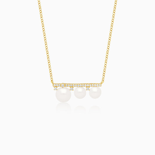 18k yellow necklace decorated with natural diamond and multiple sizes of pearls | Danah collection