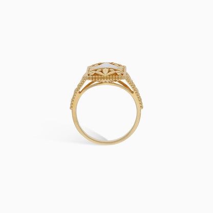 18K YELLOW GOLD RING WITH MOTHER OF PEARL