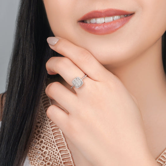 18K White Gold Square Ring with Natural Diamonds | 365 Collection
