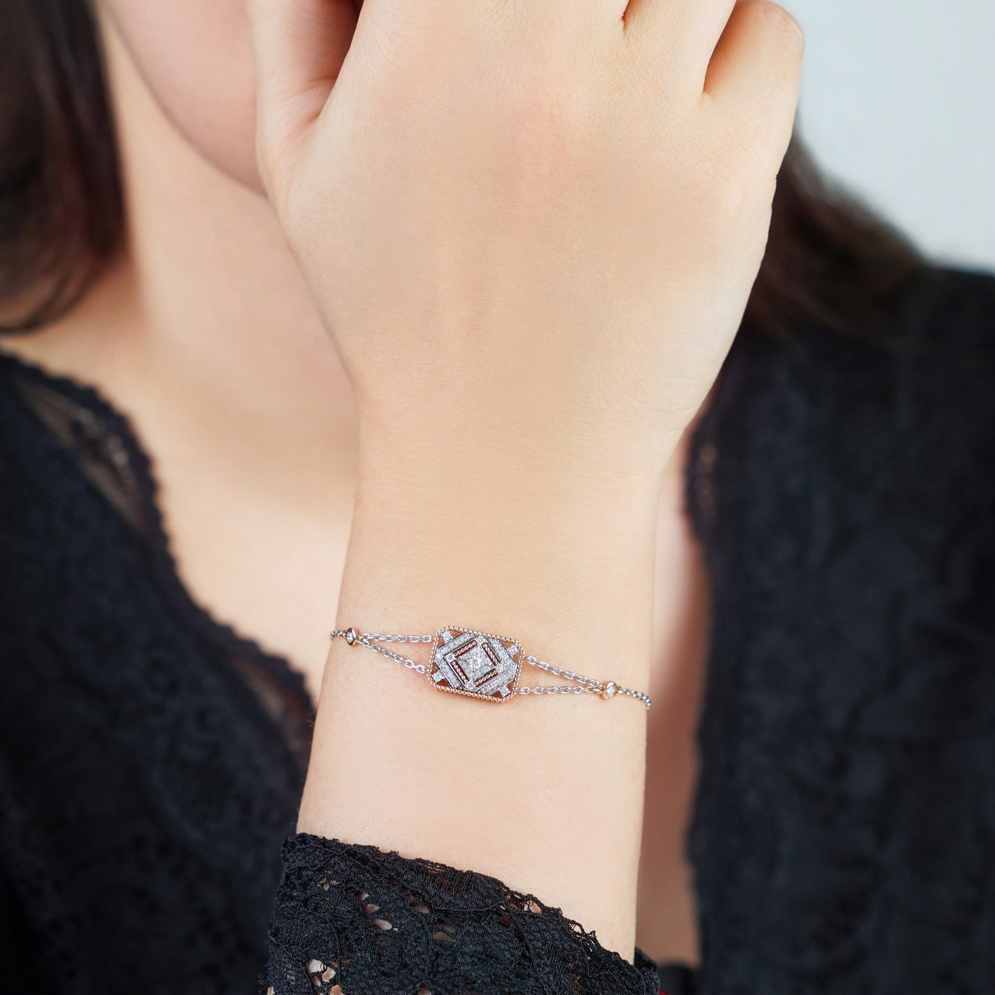 18k White & Rose Gold Bracelet decorated with Natural Diamond stones