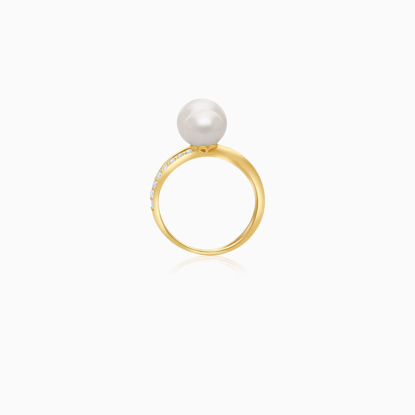 18k yellow danah gold spiral ring decorated with pearls and zircon stones