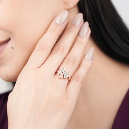 18K Rose Gold Flower Ring with Natural Diamonds – Mosaic Collection