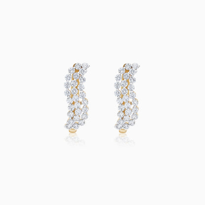 أقراط من الذهب الأصفر عيار 18 قيراطًا مرصعة بالألماس – سكالا