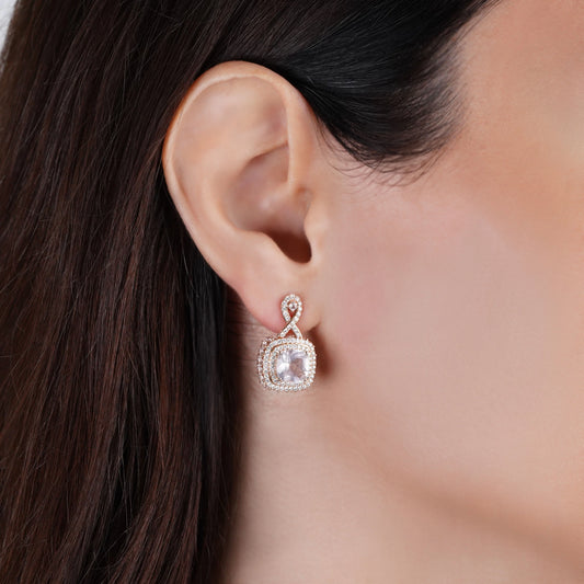 أقراط من الذهب الوردي عيار 18 قيراطًا مرصعة بأحجار الماس الطبيعي والكوارتز الوردي - مجموعة فيدا