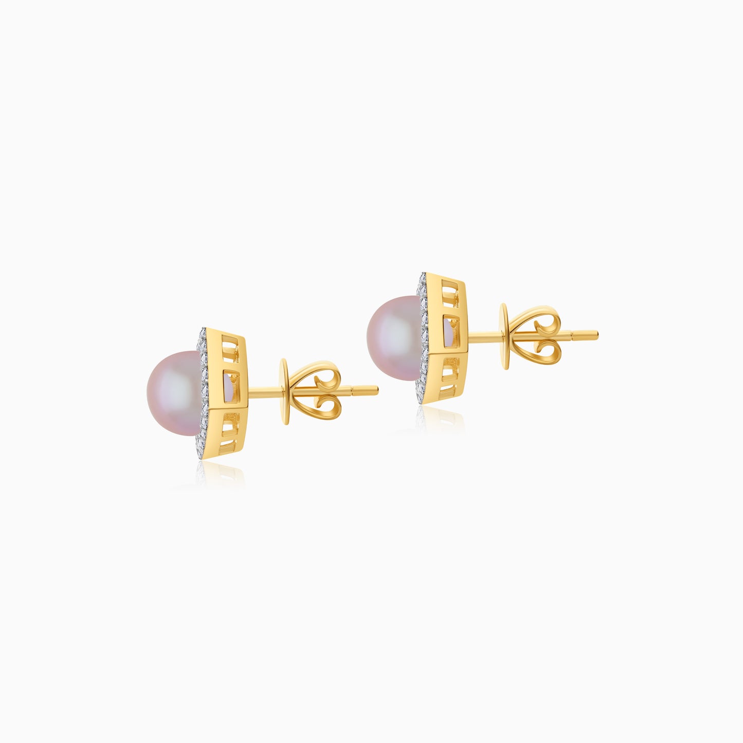 18K Yellow Gold Cultured Pearl and Natural Diamonds Stud Earrings