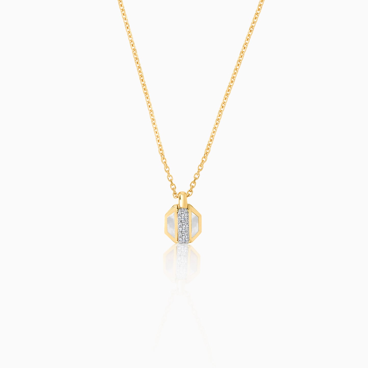 18K Gold Chain with Mother of Pearl and Natural Diamonds - Bovo Collection