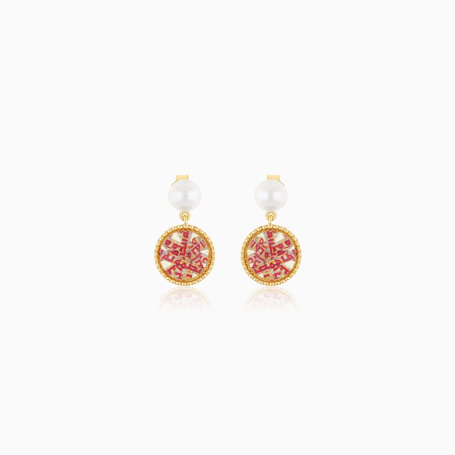 18K Yellow Gold Pair of Stud Earrings with Pearls - Qelada Collection