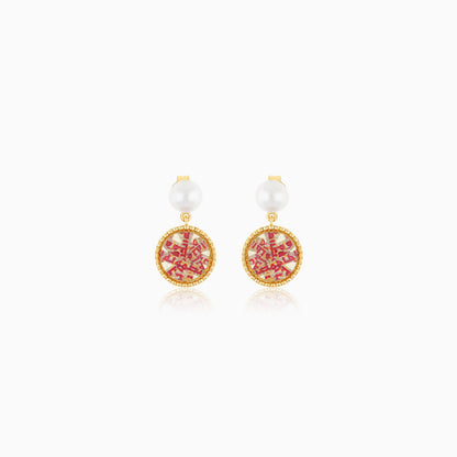 18K Yellow Gold Pair of Stud Earrings with Pearls - Qelada Collection