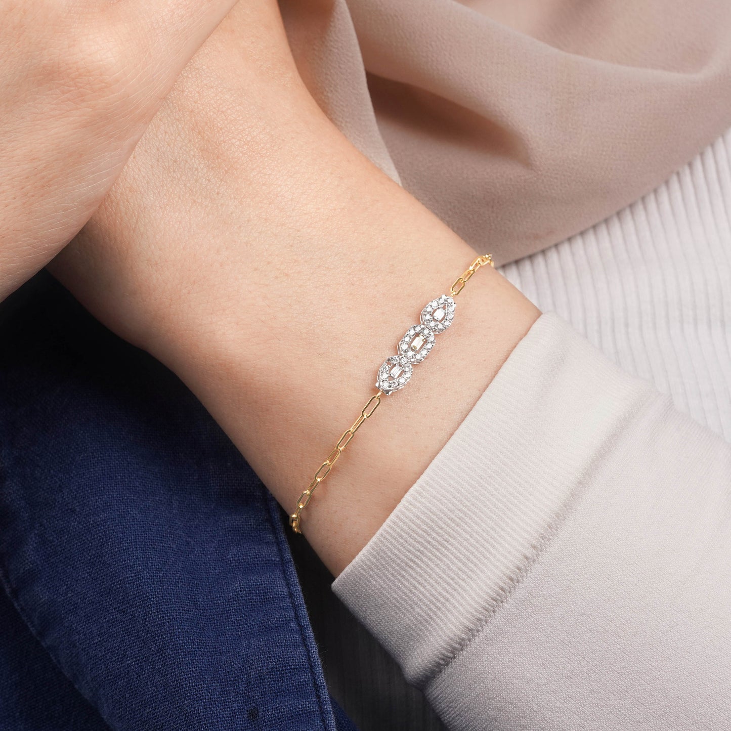 18K Yellow & White Bracelet Decorated with multi-coloured zircon