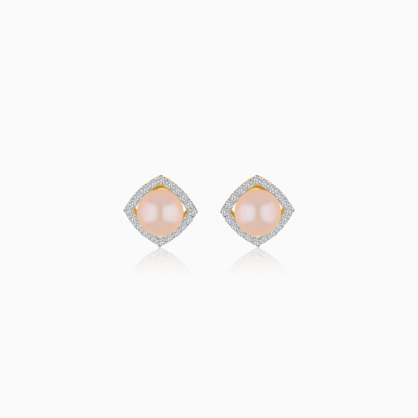 18K Yellow Gold Cultured Pearl and Natural Diamonds Stud Earrings