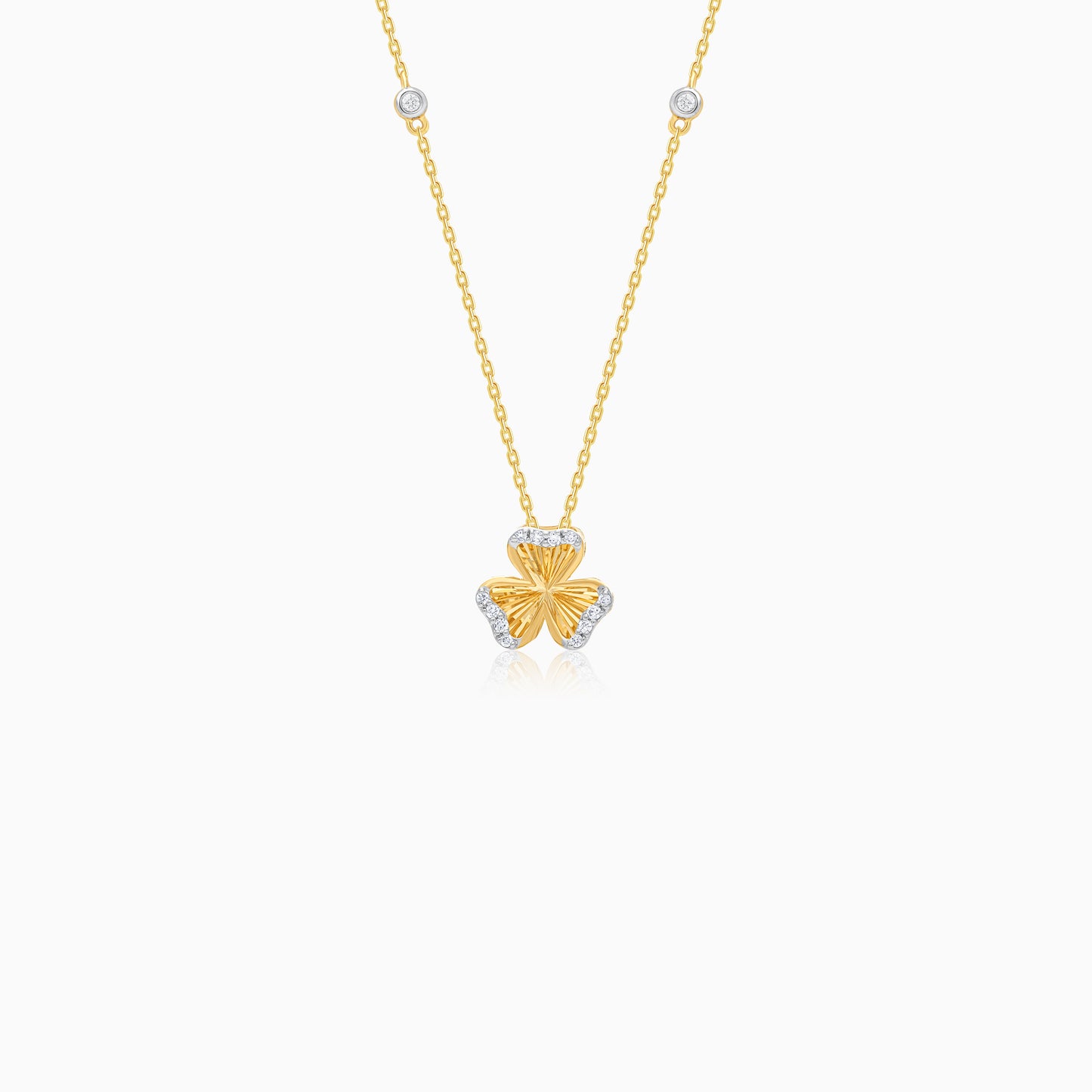 18k Yellow Gold Natural Diamond Accented Gold Clover Kids Necklace - Farfalla