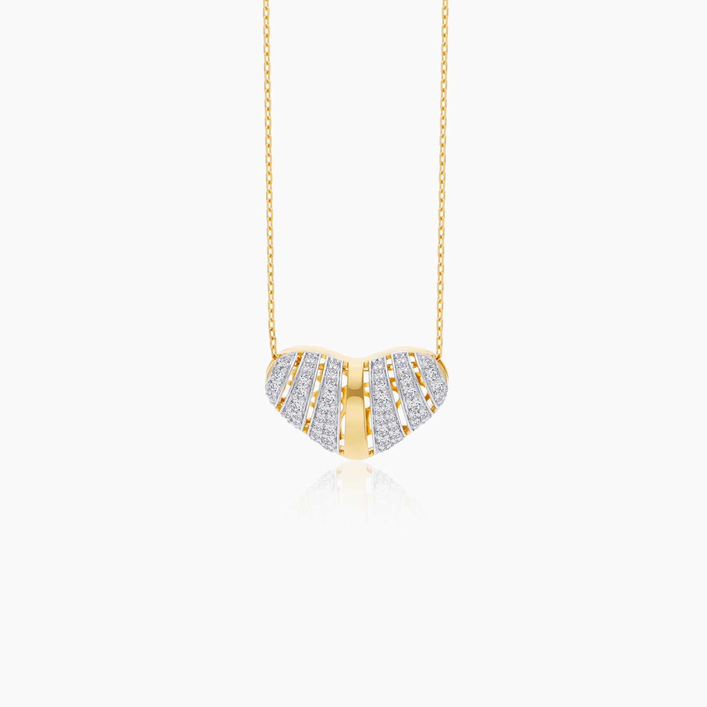 18k Yellow Gold Necklace with Natural Diamond Heart Pendant