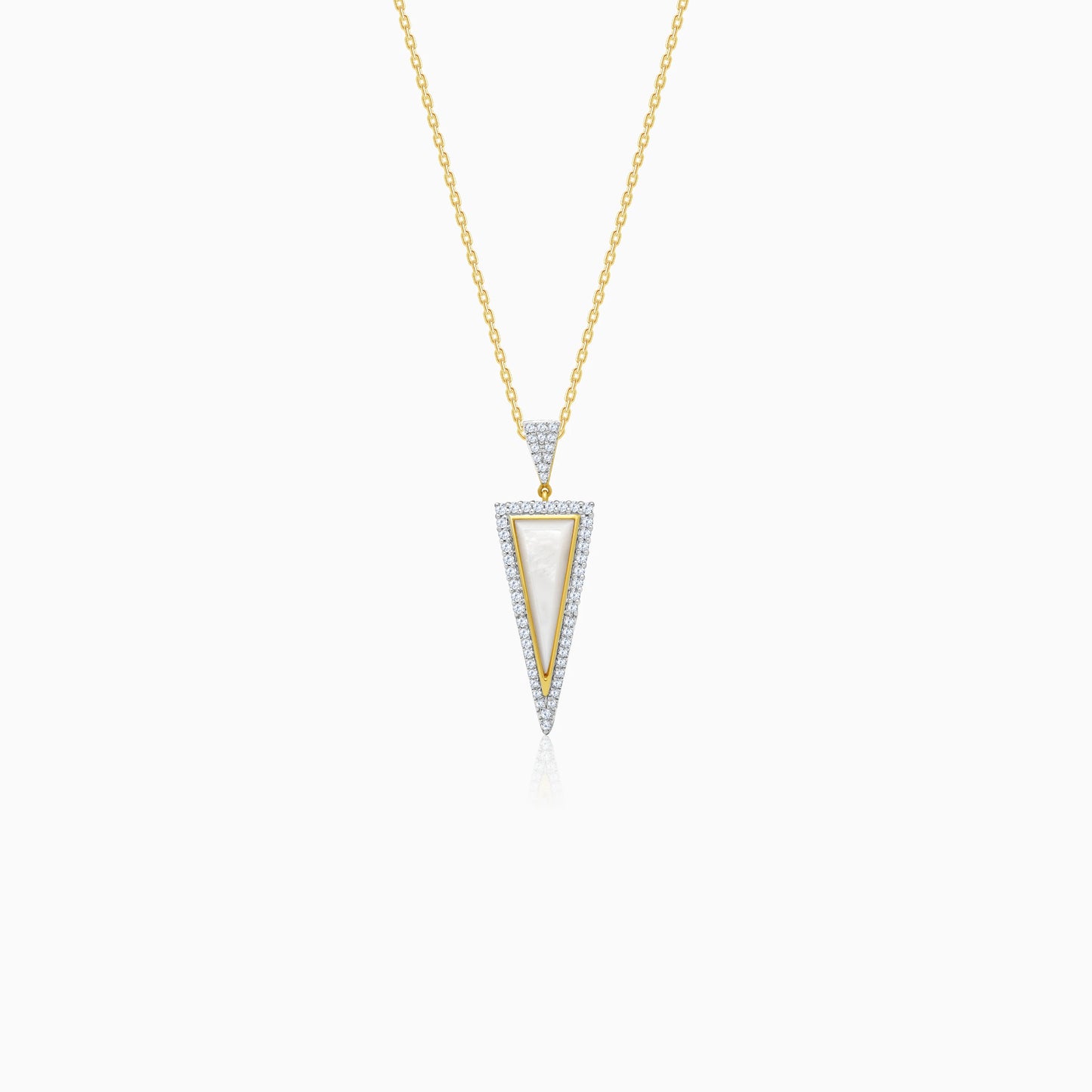 18k yellow gold chain decorated with inverted triangle mop and natural diamonds shaped | mosaic collection