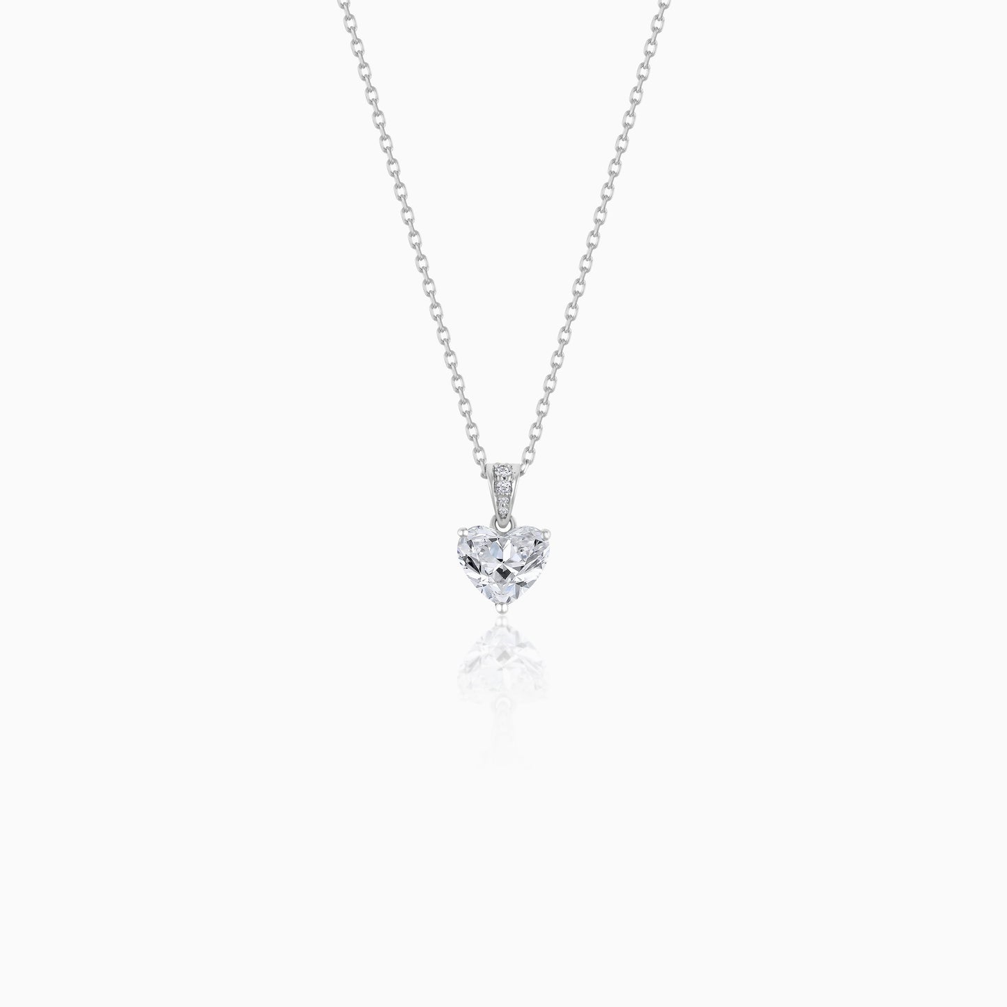 18K White Gold Chain Decorated with 1.0 ct Natural Diamond Heart-Shaped Pendant | Valentine Collection