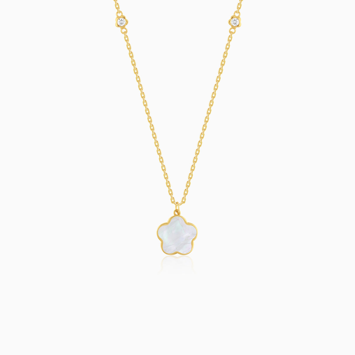 Mosaic 18k Yellow Gold Flower Necklace with Natural Diamonds