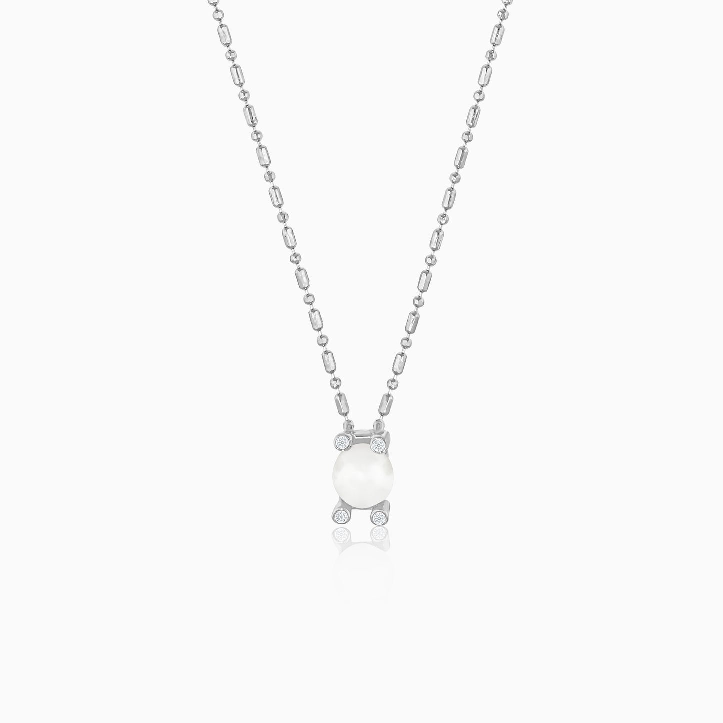 18K White Gold Necklace with Zircon single Pearl