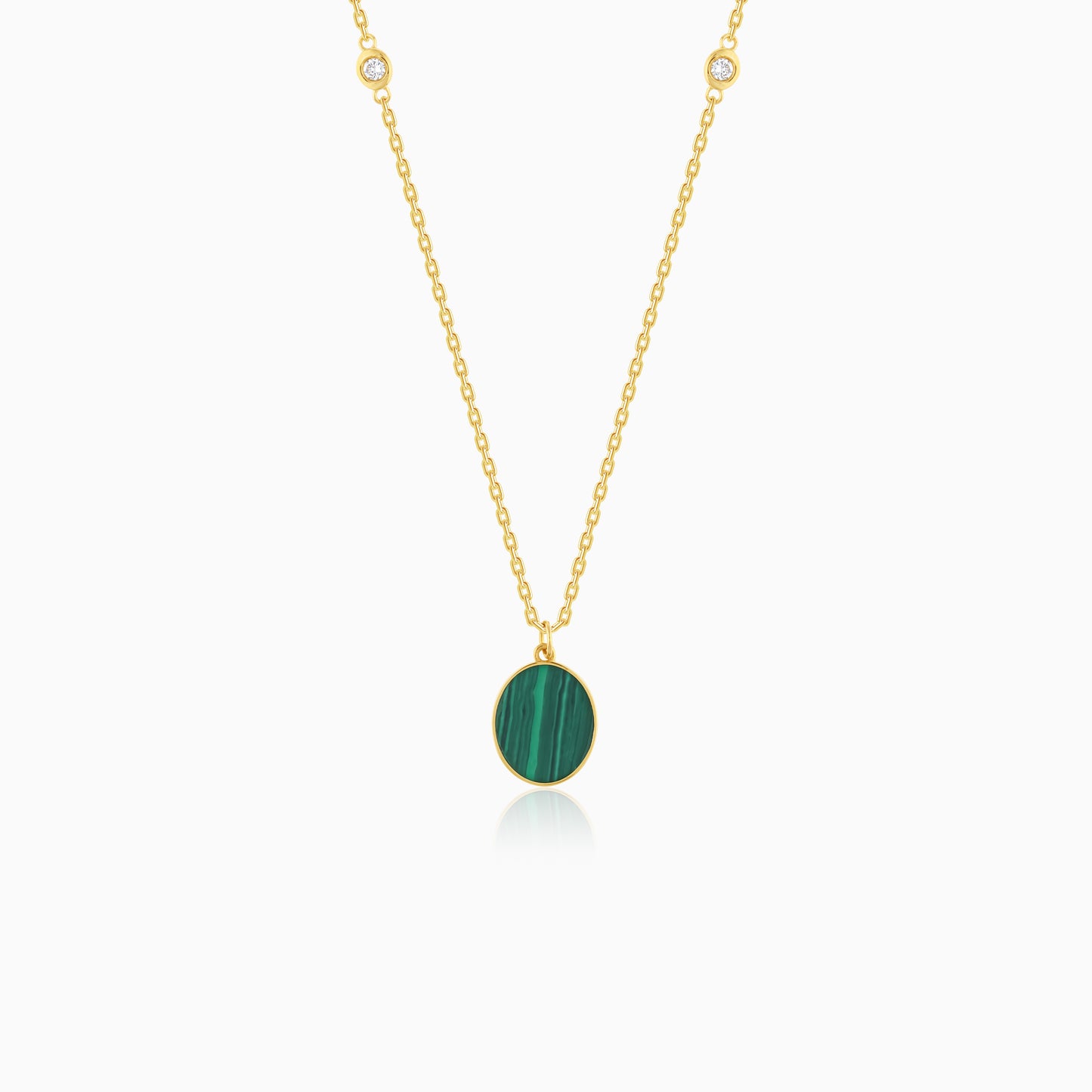 Mosaic 18k Yellow Gold Natural Diamonds Oval Necklace