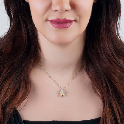 18k Yellow  Gold Necklace DECORATED WITH NATURAL DIAMOND STONES  from the Fortuna Diamond Collection