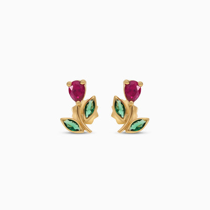 أقراط على شكل زهرة من الذهب الأصفر عيار 18 قيراطًا مع لؤلؤة في المنتصف