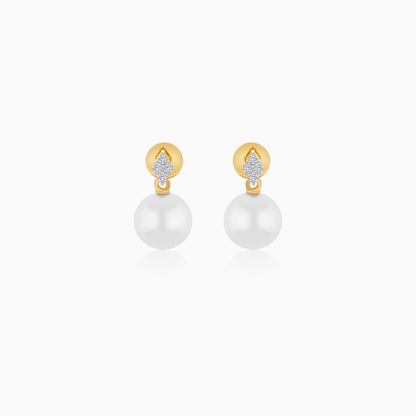 18K Yellow Gold Freshwater Pearl Stud Earrings and Natural Diamonds