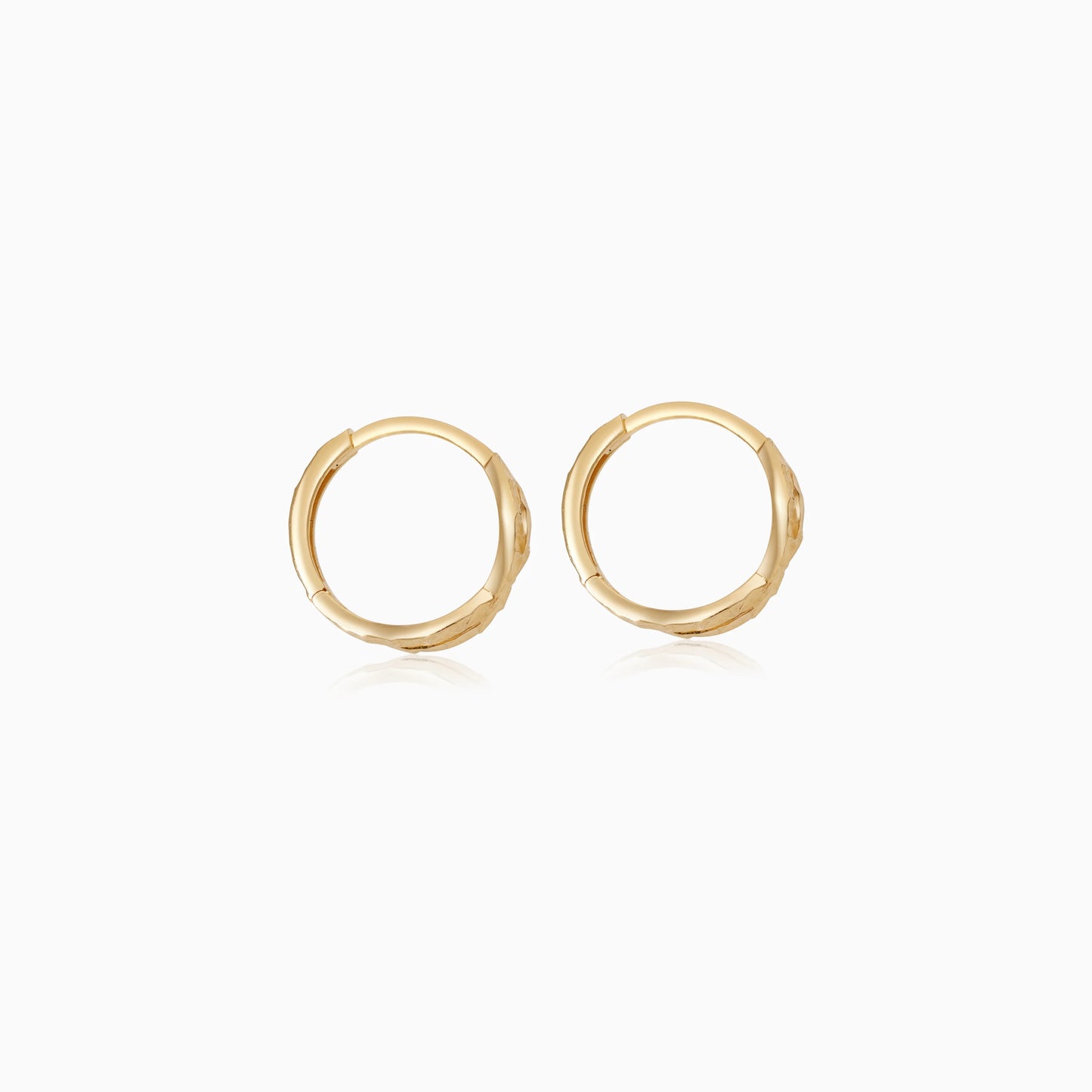 18k Gold Round Earring Hoops with infinity shape