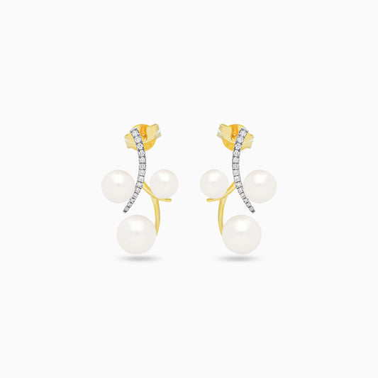 18K Yellow Gold Stud Earrings with Natural Diamonds & Pearls