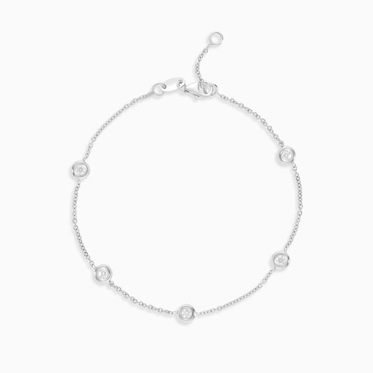 18k White Gold Bracelet Decorated With Natural Diamond Stones