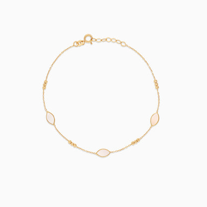 Mother of Pearl Oval Bracelet in 18K Yellow Gold – Eclat Collection