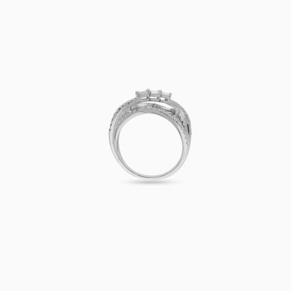 18K White Gold Ring With Natural Diamond Stones