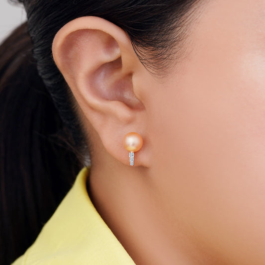 18K YELLOW GOLD EARRING DECORATED WITH PEARL AND ZIRCON STONES